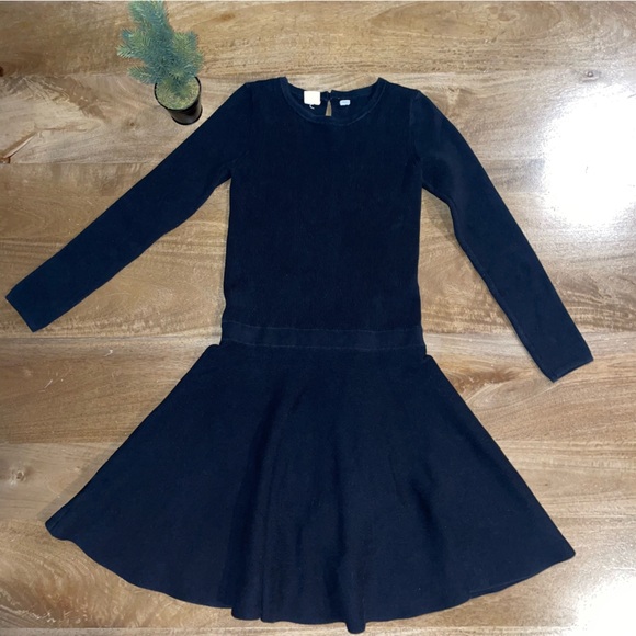 GAP Black Twirl Dress - Picture 12 of 14